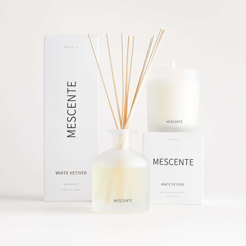 شموع معطرة من شمعدانات فاخرة للبيع بالجملة من M&Scent مع صندوق