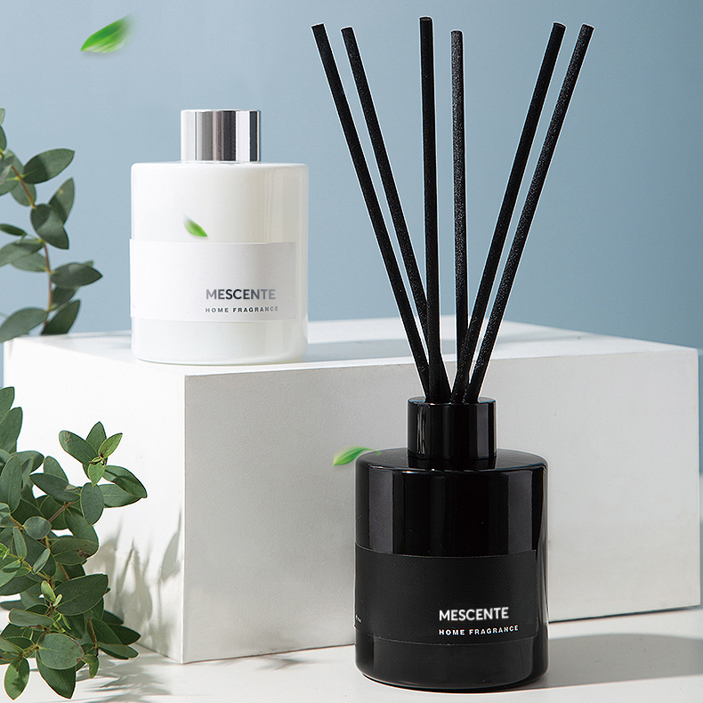 M&Scent بالجملة ناشر زهور من الألياف المزخرفة بعلامة خاصة مع سدادة