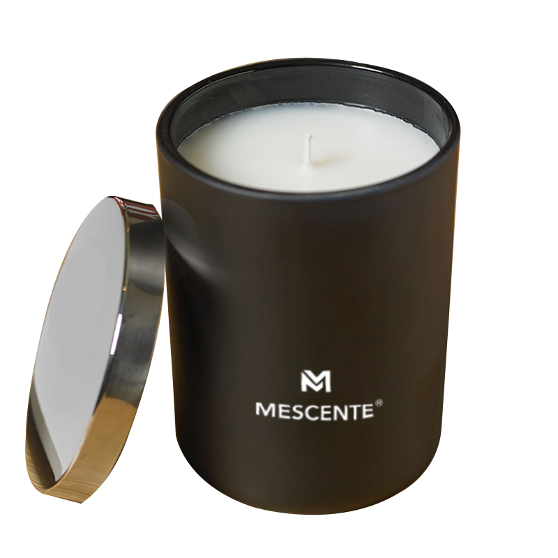 شمعة معطرة فاخرة من مجموعة M&Scent ذات العلامة التجارية الخاصة من مجموعة Paddywax Relish مع ملصقات بكميات كبيرة