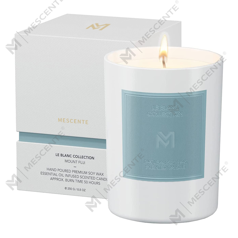 مجموعة شموع شمع الصويا من M&Scent للبيع بالجملة في أوعية زجاجية سوداء فاخرة مخصصة للعلاج بالروائح العطرية لعيد الميلاد