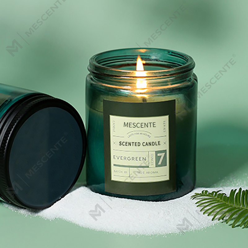 شموع شمع الصويا الفاخرة المعطرة ذات العلامة التجارية الخاصة من M&Scent مع غطاء