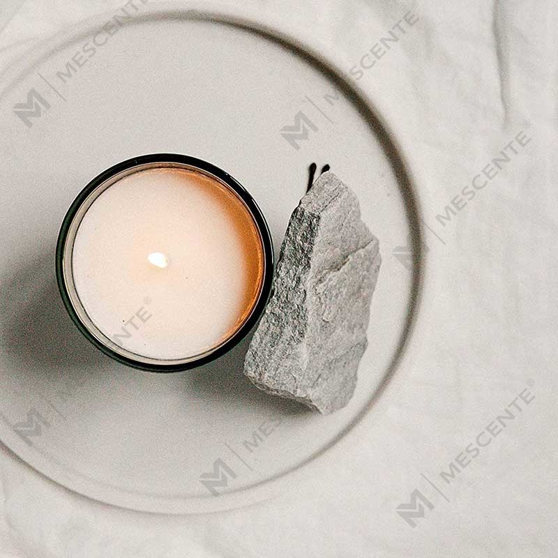 زجاجة زجاجية صغيرة مستديرة من الكريستال بشعار M&Scent المخصص مع شموع قوية برائحة القهوة وشمع الصويا مع صندوق بكميات كبيرة