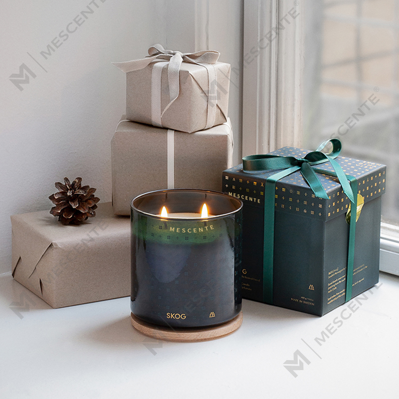 شموع شمع الصويا المعطرة الفاخرة المصنوعة يدويًا من M&Scent لعيد الميلاد مع صندوق هدايا