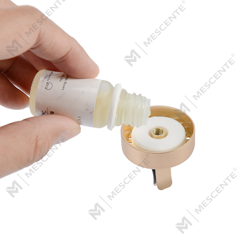 مشبك تهوية موزع عطر الزيوت العطرية الفاخر من M&Scent للسيارة الفاخرة