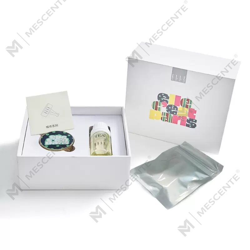 موزع معطر سائل فاخر للسيارات من M&Scent مع قلادة بمشبك معلق