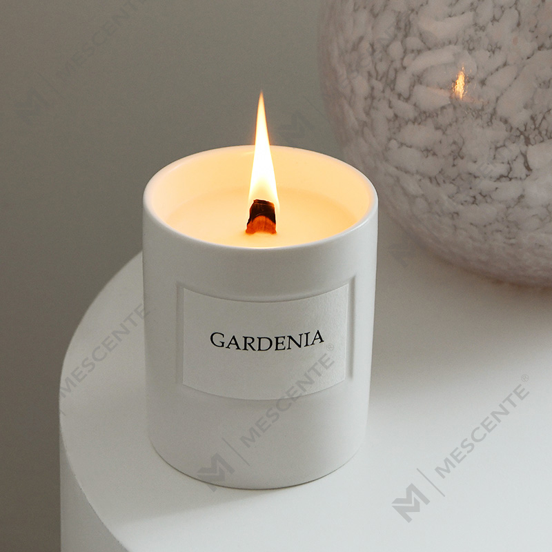 عبوات زجاجية فاخرة مخصصة للبيع بالجملة من M&Scent معطر للمنزل وشموع شمع الصويا المعطرة 