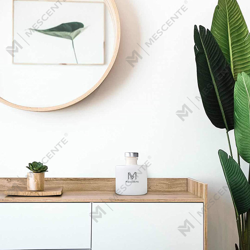 مجموعة هدايا موزع القصب من شموع الصويا المعطرة برائحة الخريف الفاخرة من M&Scent