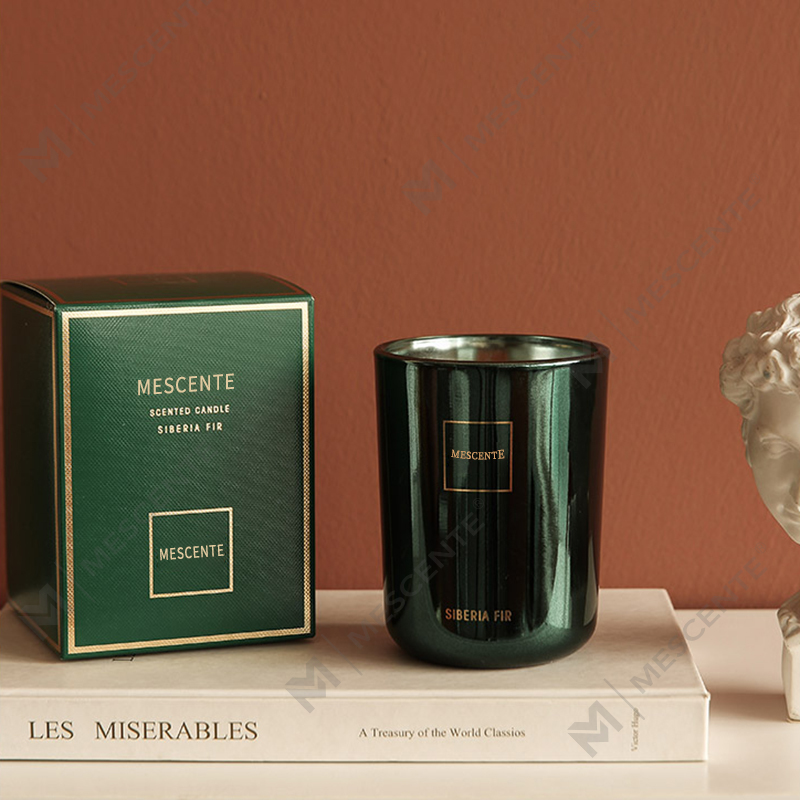 شمعة M&Scent ذات الرائحة الفاخرة المخصصة بالجملة ذات العلامة التجارية الخاصة معطرة بشمع الصويا وفتيل الخشب