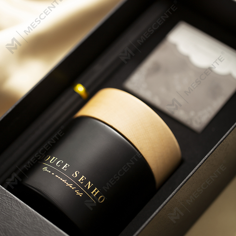 M&Scent زيت ناشر القيد العطري من نوع العطر الأسود، مجموعة هدايا نواشر القيد العطرية من تايلاند