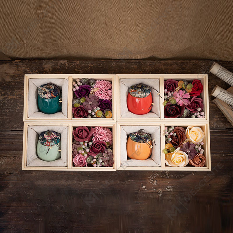 شمعة البارافين العطرية ذات العمود الخزفي الفاخرة من M&Scent للديكور بالجملة