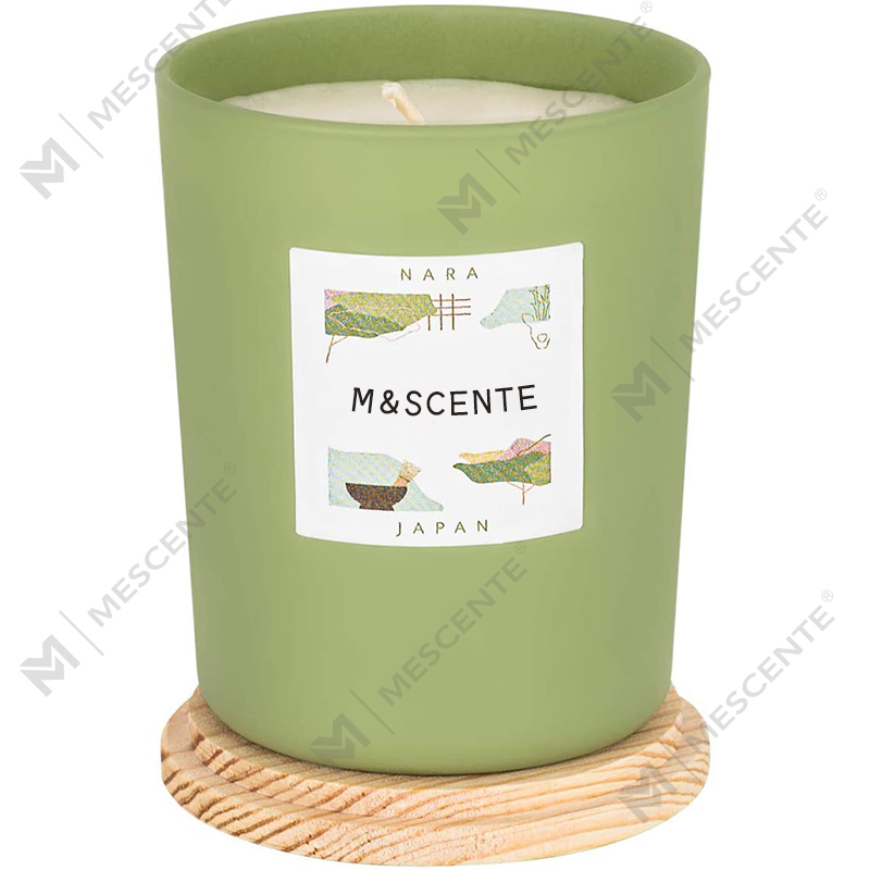 شموع أنيقة من شمع الصويا المعطر الملون من M&Scent، مصنوعة حسب الطلب من علامة تجارية خاصة