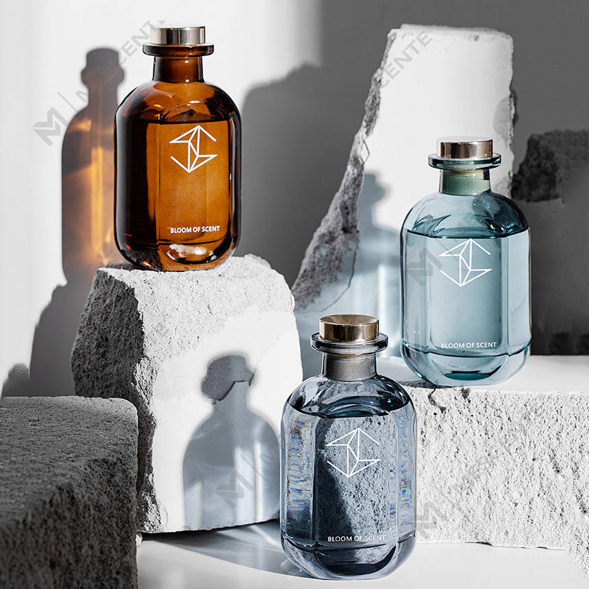 مجموعة هدايا موزع القصب الكريستالي لعيد الميلاد من M&Scent بسعة 500 مل، موزع القصب المنزلي