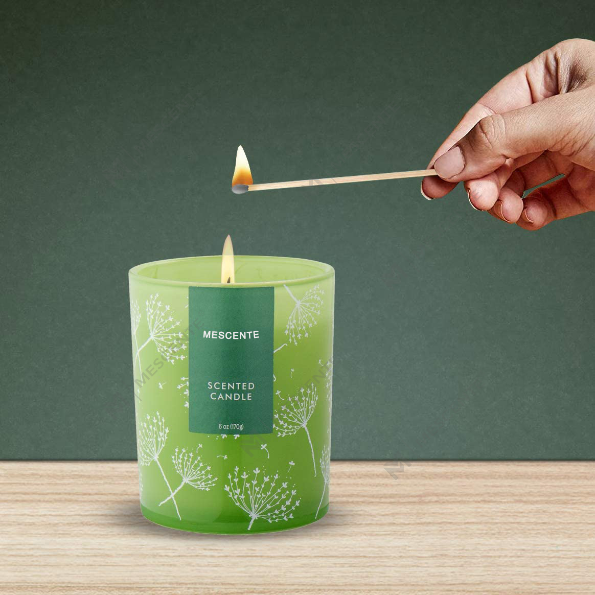 عينة من الشموع المعطرة العطرية من M&Scent، شموع معطرة مع زهور مجففة، مطبوعة بشعار مخصص