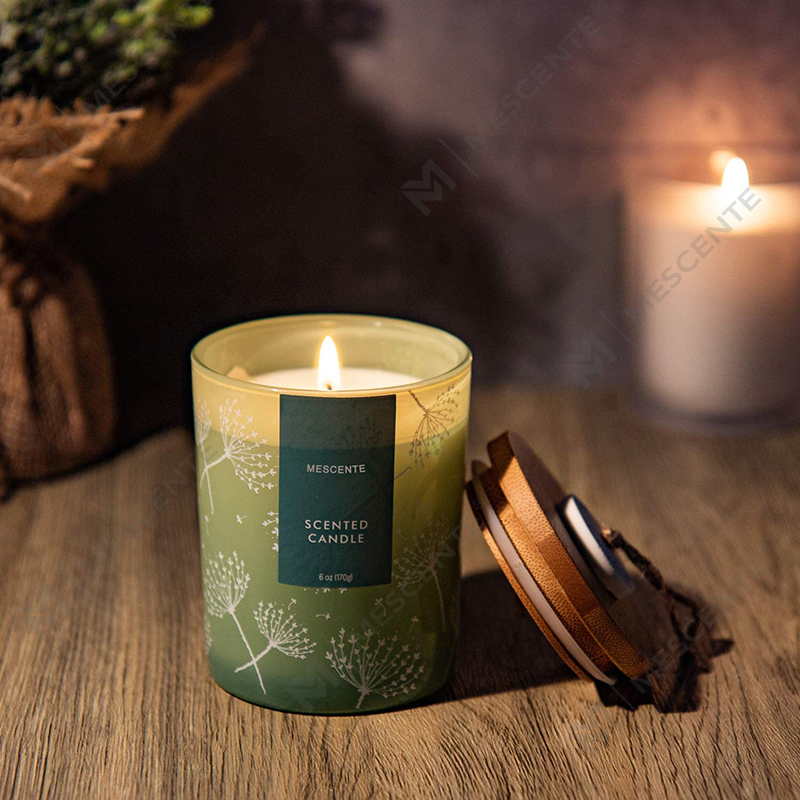 عينة من الشموع المعطرة العطرية من M&Scent، شموع معطرة مع زهور مجففة، مطبوعة بشعار مخصص