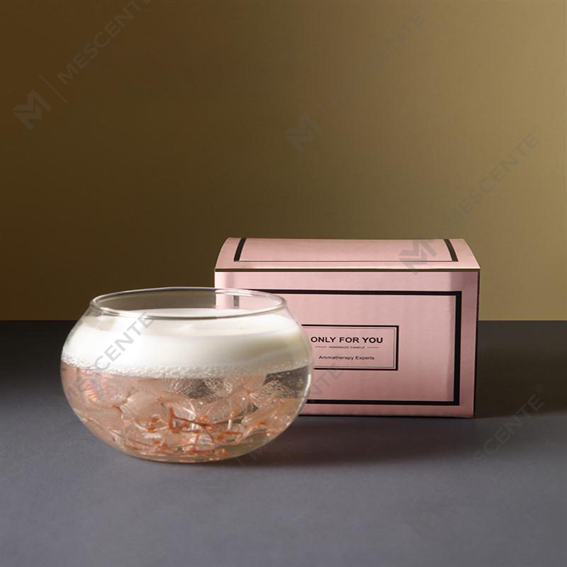 شمعة M&Scent عالية الجودة برائحة الليمون وعشب الصويا في الزجاج