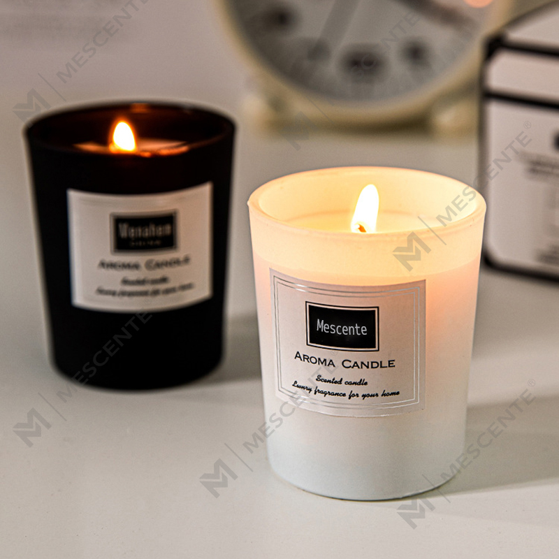 شموع شمع الصويا المعطرة بالفاوانيا المطبوعة حسب الطلب من M&Scent، شمعة معطرة رقمية