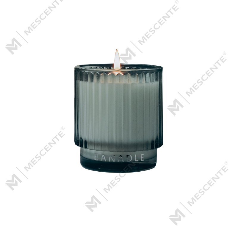 عطور M&Scent برائحة النعناع البري والأوكالبتوس، برطمانات كبيرة، شموع معطرة