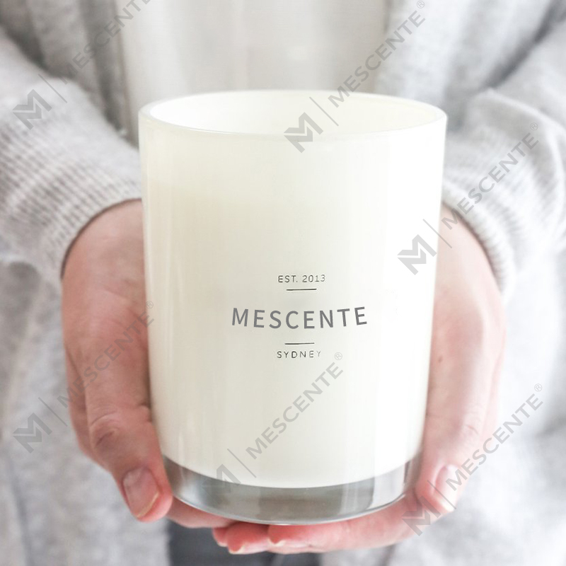 شموع الصويا ذات الرائحة الرومانسية المخصصة للعلامة التجارية الخاصة