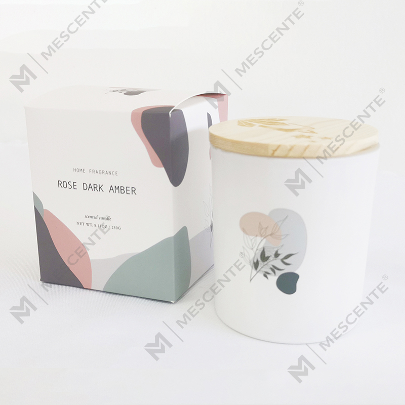 شموع الصويا المتعددة عالية الجودة المعطرة برائحة طبيعية 100% من M&Scent في وعاء زجاجي مع غطاء