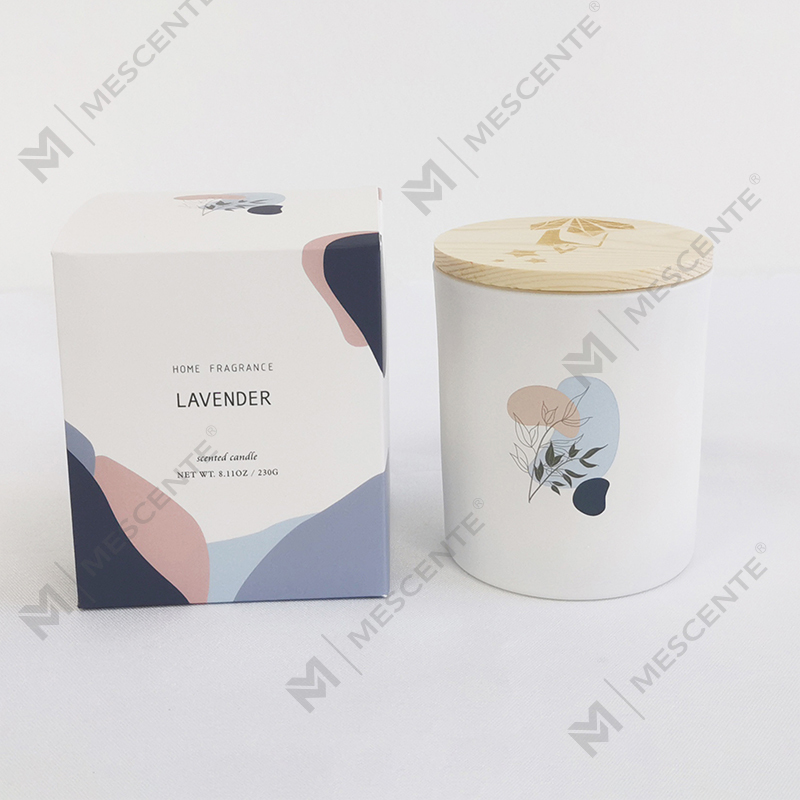 شموع الصويا المتعددة عالية الجودة المعطرة برائحة طبيعية 100% من M&Scent في وعاء زجاجي مع غطاء